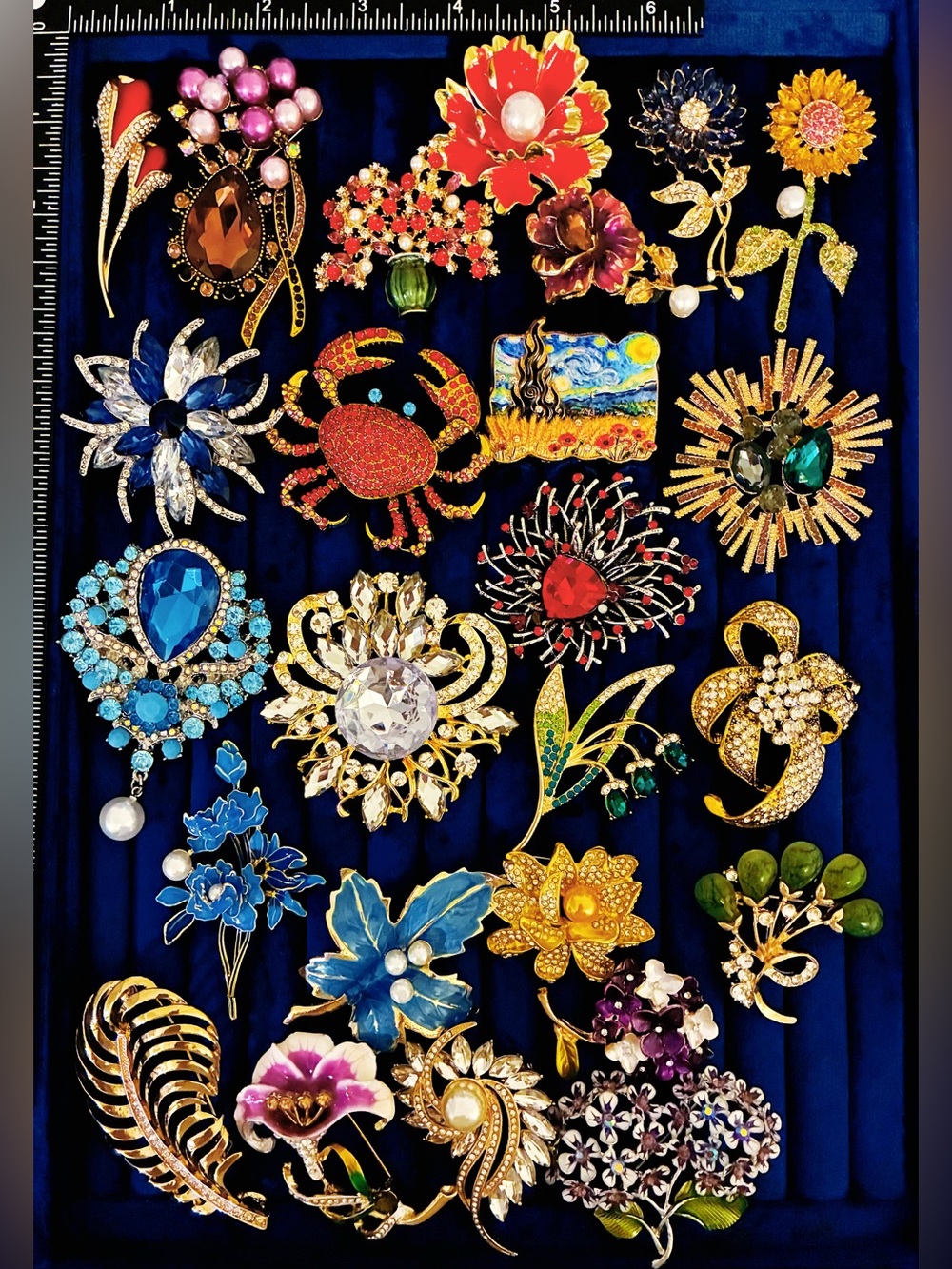 25 Pc Statement Sparkling CrystalRhinestone Flower Crab Brooch Pin